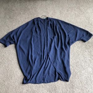 Soprano flowy cardigan